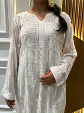 Load image into Gallery viewer, White Mukaish Kurti