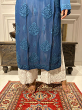 Load image into Gallery viewer, Chikankari Viscose Georgette Kurti