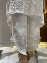 Load image into Gallery viewer, Chikankari Pure Viscose Crepe Set