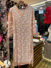 Load image into Gallery viewer, Chikankari kurta