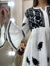 Load image into Gallery viewer, Black and White Short Kurti