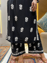 Load image into Gallery viewer, Ryon cotton chikankari set
