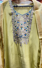 Load image into Gallery viewer, Green Dress