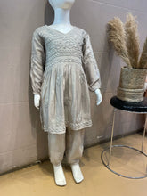 Load image into Gallery viewer, Chikankari Kid Set