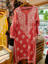 Load image into Gallery viewer, Chikankari Modal Kurti