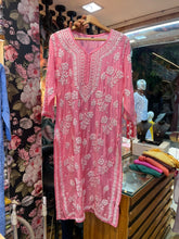 Load image into Gallery viewer, Chikankari Muslin Kurti
