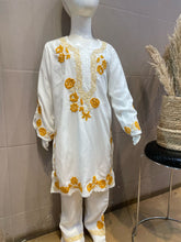 Load image into Gallery viewer, Chikankari Kid Set