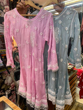 Load image into Gallery viewer, Muslin Short Kurti