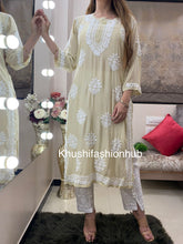 Load image into Gallery viewer, Cream kurti