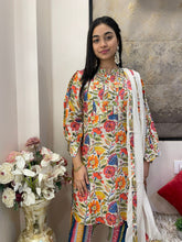 Load image into Gallery viewer, Printed Suit