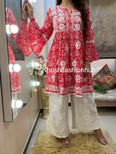 Load image into Gallery viewer, Red Kurti