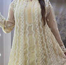 Load image into Gallery viewer, Yellow Dress
