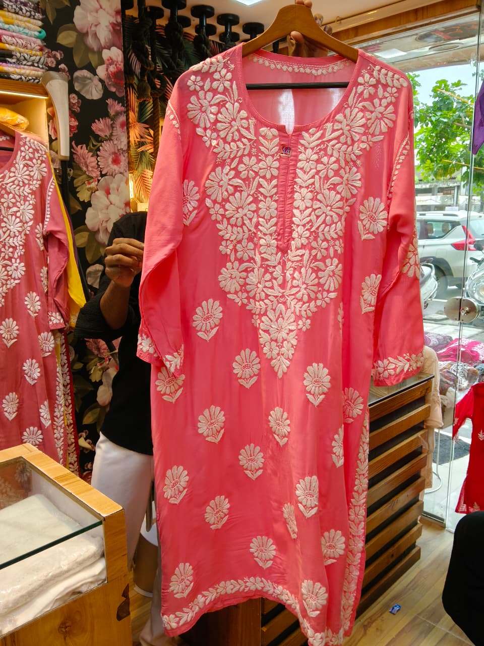 Chikankari Modal Kurti