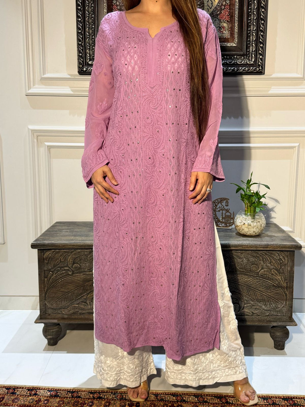 Chikankari Viscose Badla Kurti