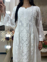 Load image into Gallery viewer, White Jasmine Kurti
