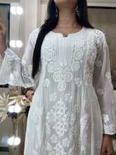 Load image into Gallery viewer, White Jasmine Kurti
