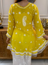 Load image into Gallery viewer, Muslin Short A line Kurti
