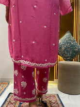 Load image into Gallery viewer, Viscose Muslin Chikankari Pant Set
