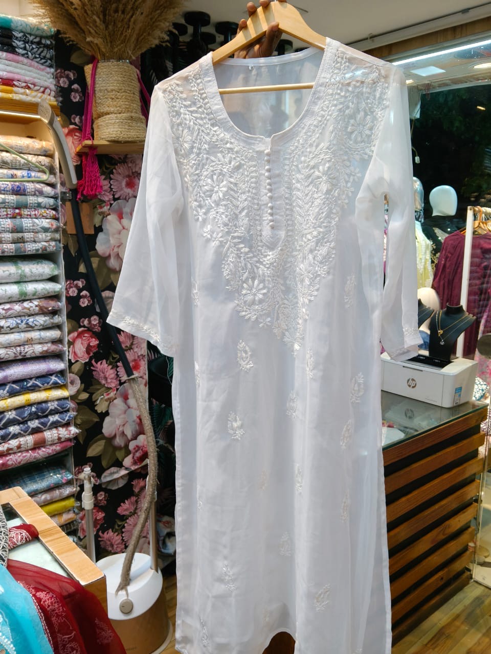 Chikankari Kurti