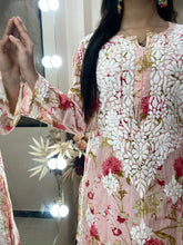 Load image into Gallery viewer, Peach Printed Pallazo set
