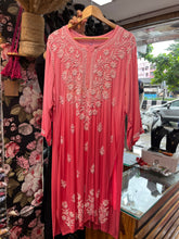 Load image into Gallery viewer, Chikankari Kurti
