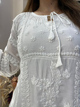 Load image into Gallery viewer, White Long Dress
