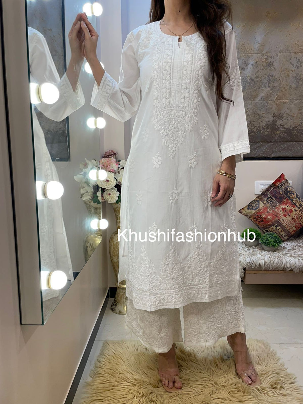 White Kurti