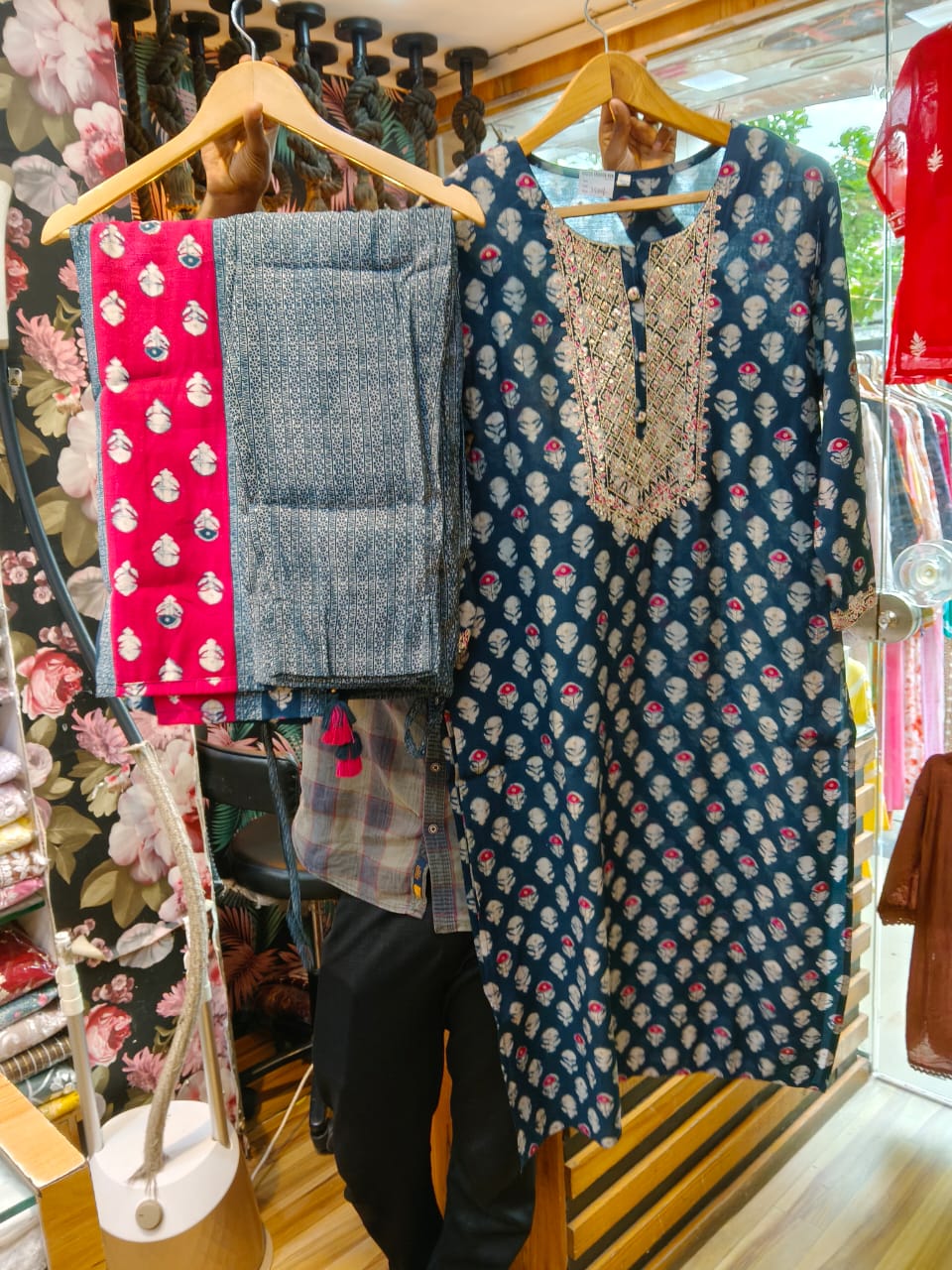 Muslin Suit