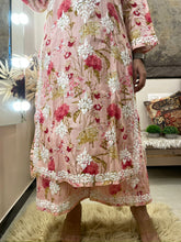 Load image into Gallery viewer, Peach Printed Pallazo set
