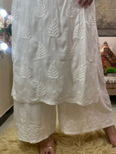 Load image into Gallery viewer, White Muslin Kurti
