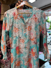 Load image into Gallery viewer, Chikankari Kurti
