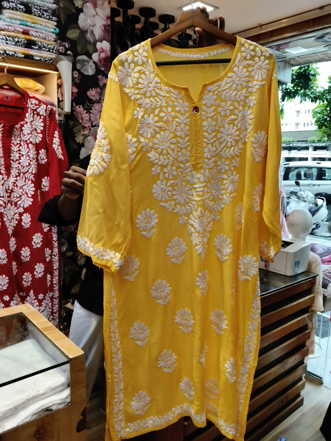 Chikankari Modal Kurti