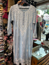 Load image into Gallery viewer, Chikankari Kurti
