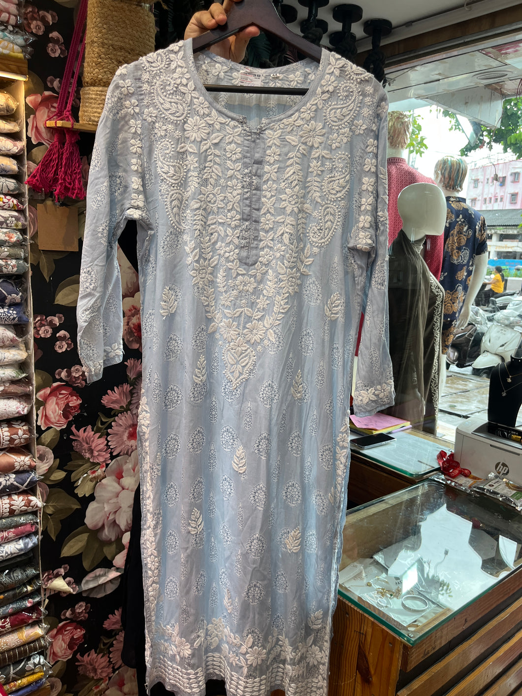 Chikankari Kurti