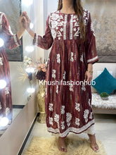 Load image into Gallery viewer, Brown Dress
