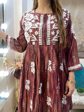 Load image into Gallery viewer, Brown Dress
