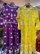 Load image into Gallery viewer, Soft chanderi Short Kurti
