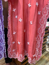 Load image into Gallery viewer, Chikankari Muslin Kurti
