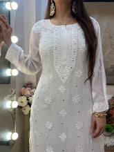 Load image into Gallery viewer, White Badla Kurti
