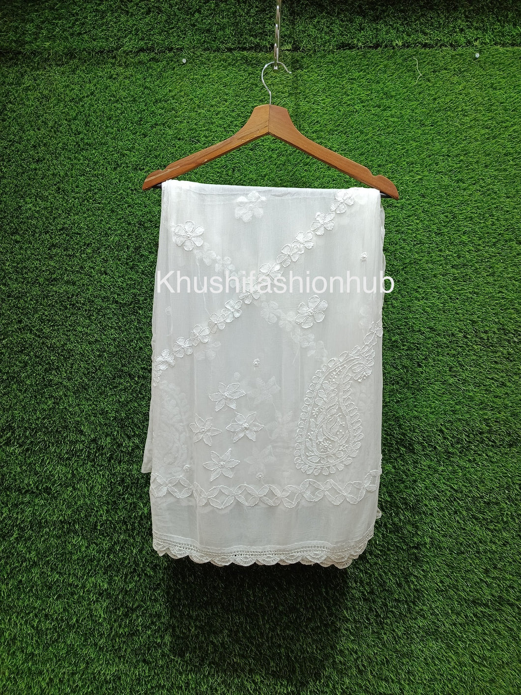 White Dupatta