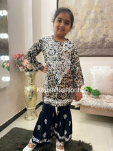 Load image into Gallery viewer, Printed Kids Set
