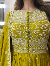 Load image into Gallery viewer, Yellow Dress

