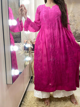 Load image into Gallery viewer, Pink Jasmine Kurti
