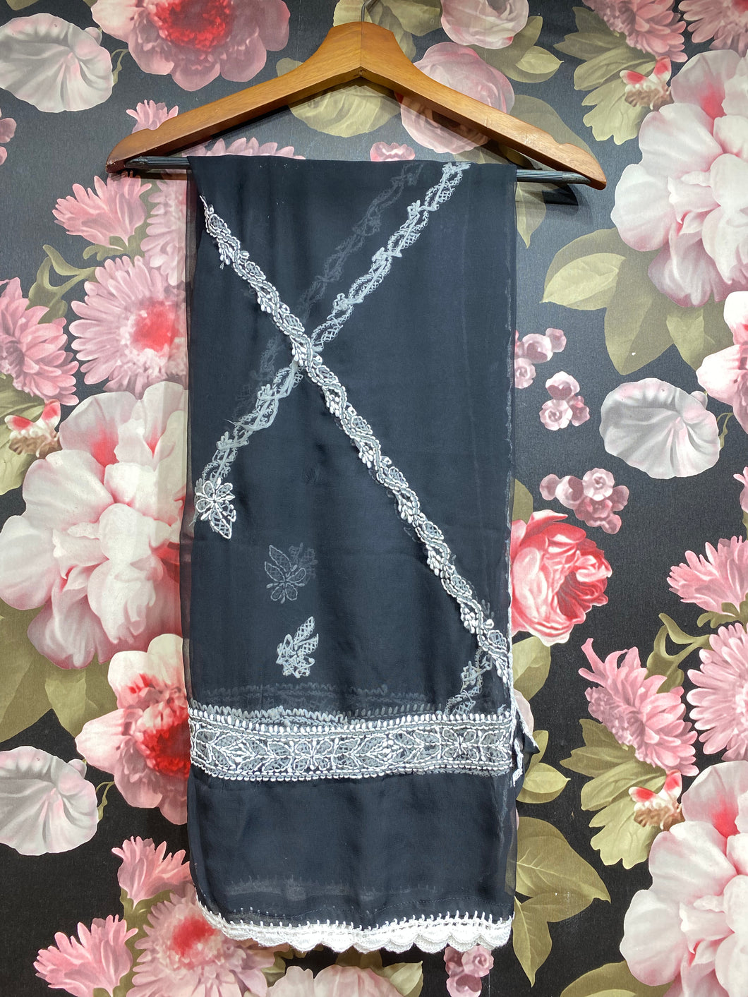 Black Dupatta